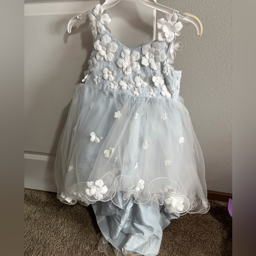 Azazie Celia Mist A-Line Lace Tulle Formal Dress Size 3 - Picture 5 of 9